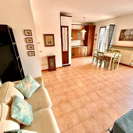 Trilo Priscilla, Vicino Al Mare Апартаменты *